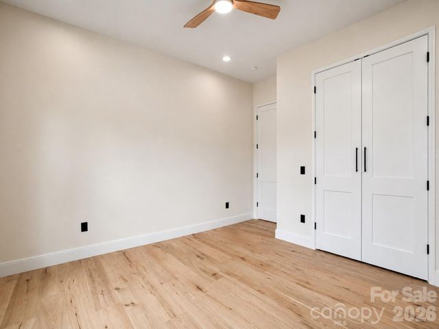 407 Melnick Terrace, Asheville, NC 28803