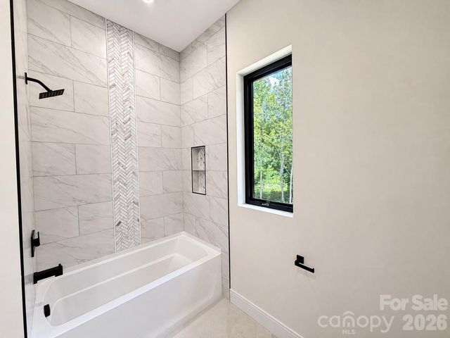 407 Melnick Terrace, Asheville, NC 28803