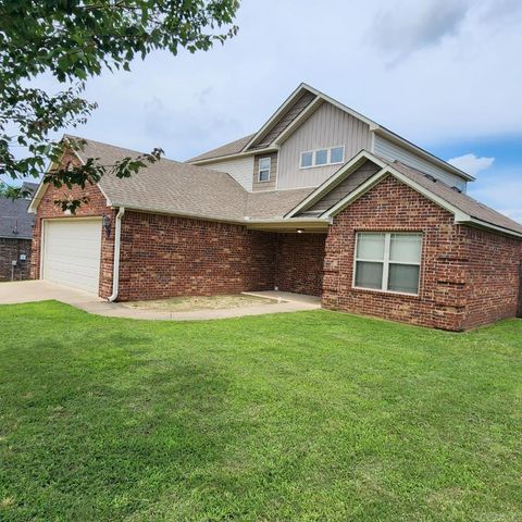 1230 Littlewood Cove, Conway, AR 72032