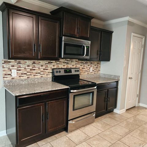 1230 Littlewood Cove, Conway, AR 72032