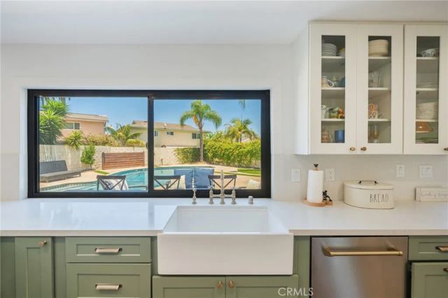 3550 Goldenrod Circle, Seal Beach, CA 90740