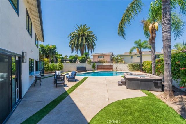 3550 Goldenrod Circle, Seal Beach, CA 90740