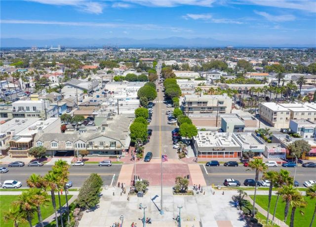 3550 Goldenrod Circle, Seal Beach, CA 90740