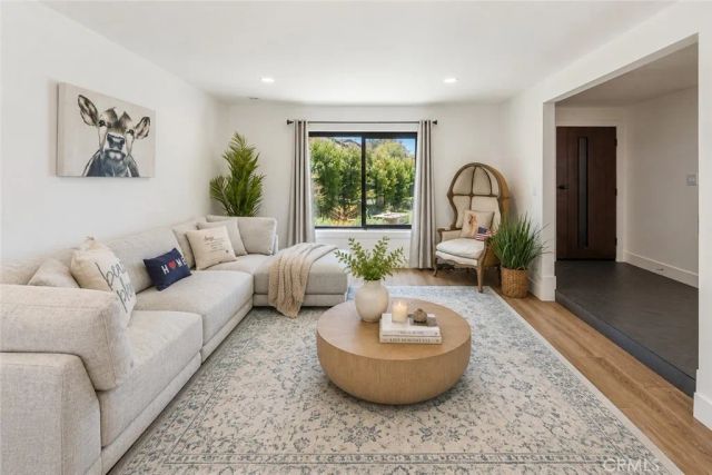 3550 Goldenrod Circle, Seal Beach, CA 90740