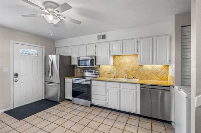 4311 LA VERA COURT, Tampa, FL 33611