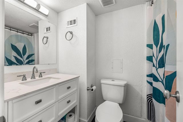 4311 LA VERA COURT, Tampa, FL 33611