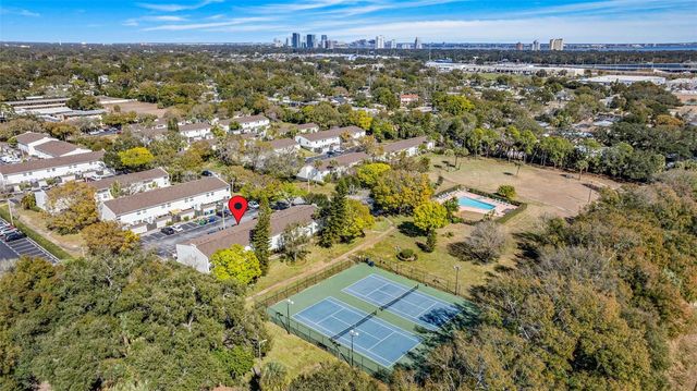 4311 LA VERA COURT, Tampa, FL 33611