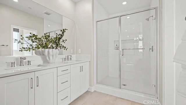 15 Merit, Irvine, CA 92618