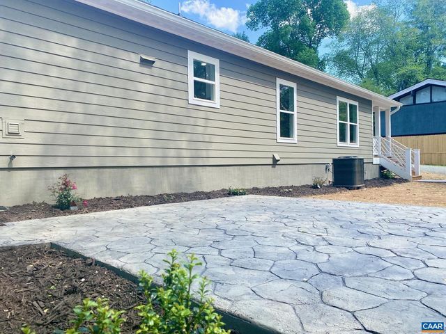 108 BOLLINGBROOK DR, Charlottesville, VA 22911