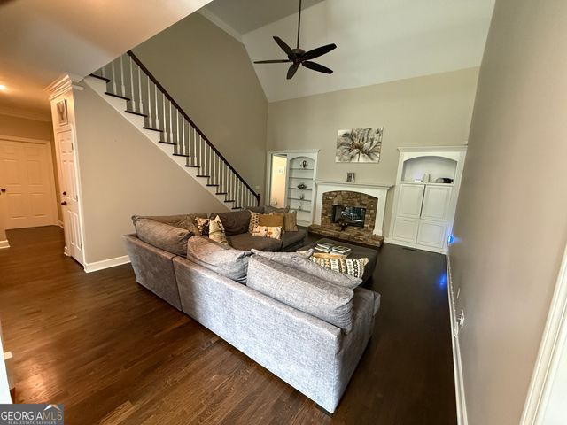 4850 Haydens Walk Drive, Johns Creek, GA 30022