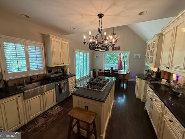 4850 Haydens Walk Drive, Johns Creek, GA 30022