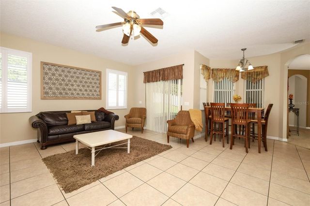 426 ALEXANDRIA PLACE DRIVE, Apopka, FL 32712