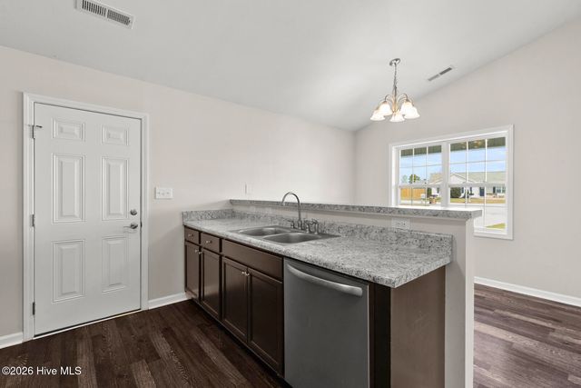 403 Halo Court, Jacksonville, NC 28546