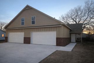 733 N Elder St, Wichita, KS 67212