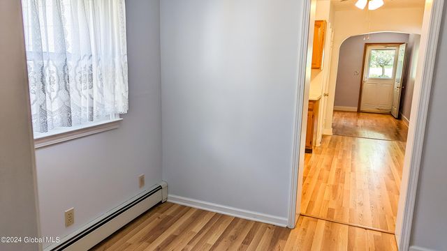 1 Dresden Court, Guilderland, NY 12203