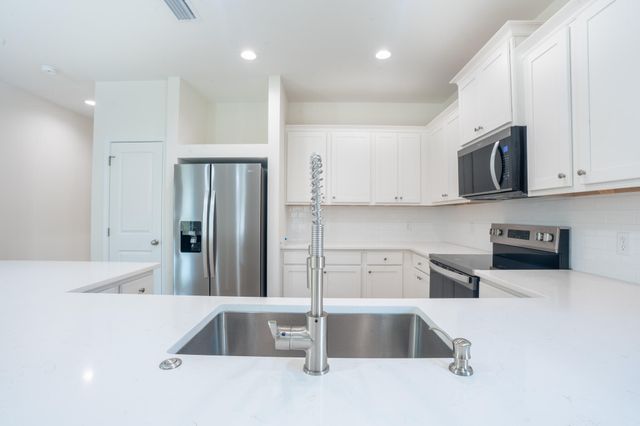 21 C 5th Avenue, Shalimar, FL 32579