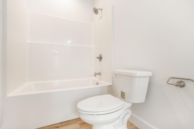 21 C 5th Avenue, Shalimar, FL 32579