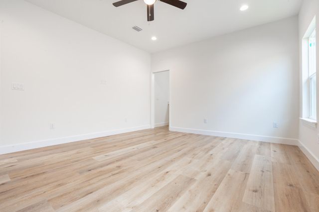 21 C 5th Avenue, Shalimar, FL 32579