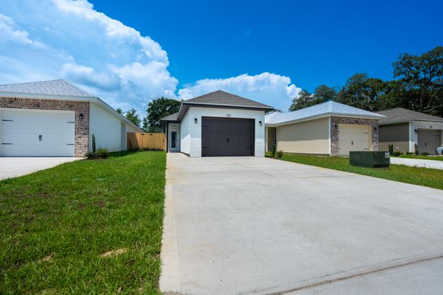 21 C 5th Avenue, Shalimar, FL 32579