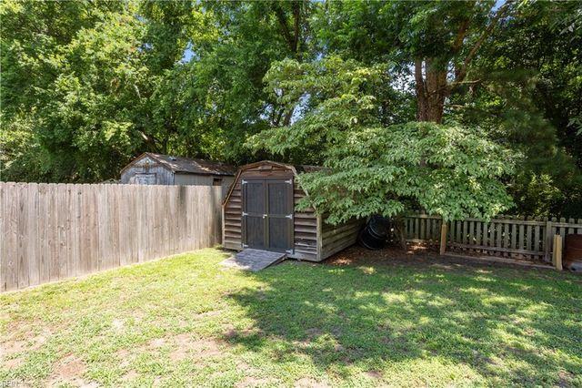 3307 Dogwood DR, Portsmouth, VA 23703