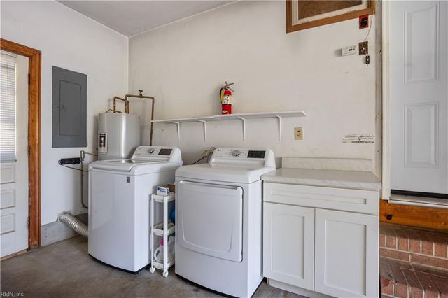 3307 Dogwood DR, Portsmouth, VA 23703