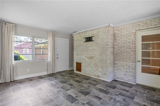 3307 Dogwood DR, Portsmouth, VA 23703