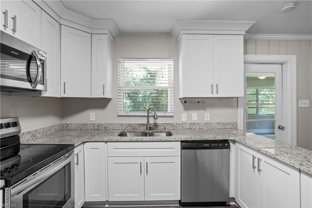 3307 Dogwood DR, Portsmouth, VA 23703