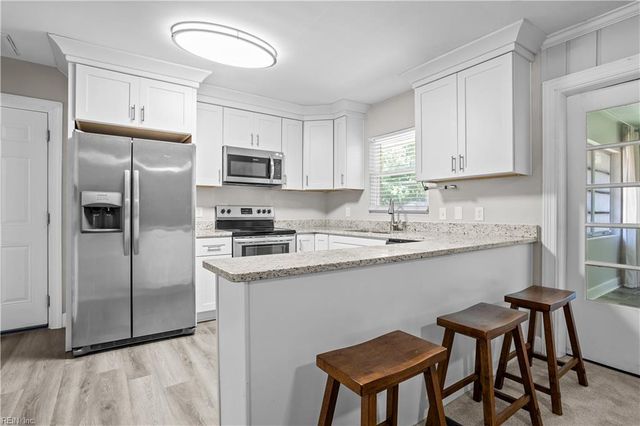 3307 Dogwood DR, Portsmouth, VA 23703