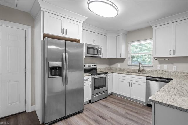 3307 Dogwood DR, Portsmouth, VA 23703