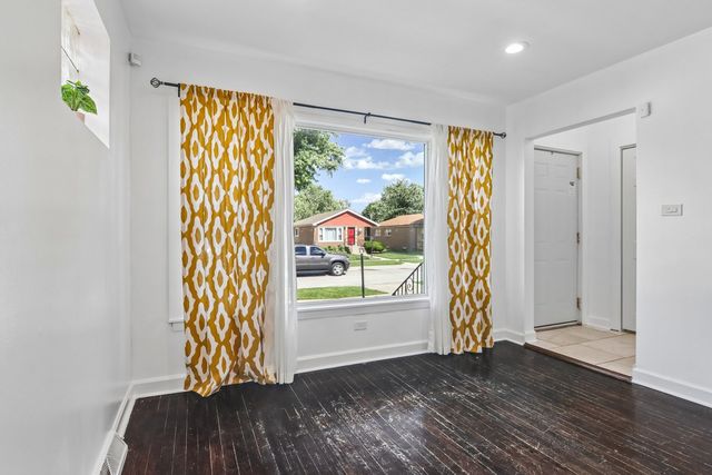 15606 Ingleside Avenue, Dolton, IL 60419