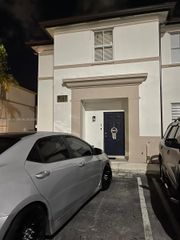 8123 W 36th Avenue 1, Hialeah, FL 33018
