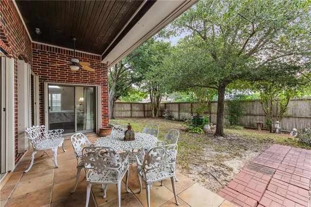 7013 Adcote Dr, Corpus Christi, TX 78413