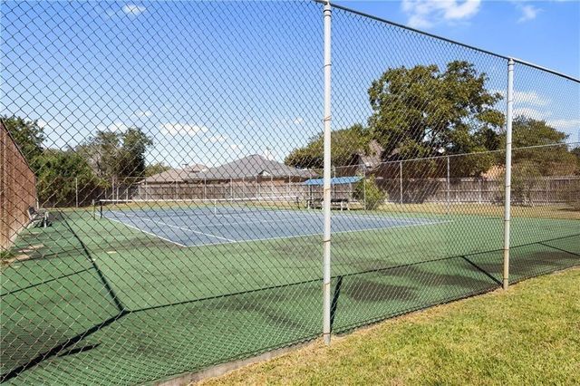7013 Adcote Dr, Corpus Christi, TX 78413