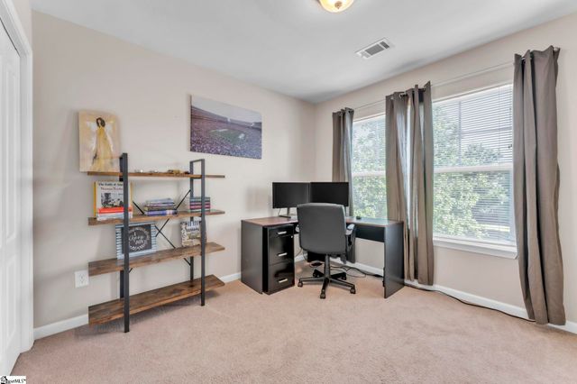 212 Rivers Edge Circle, Simpsonville, SC 29680