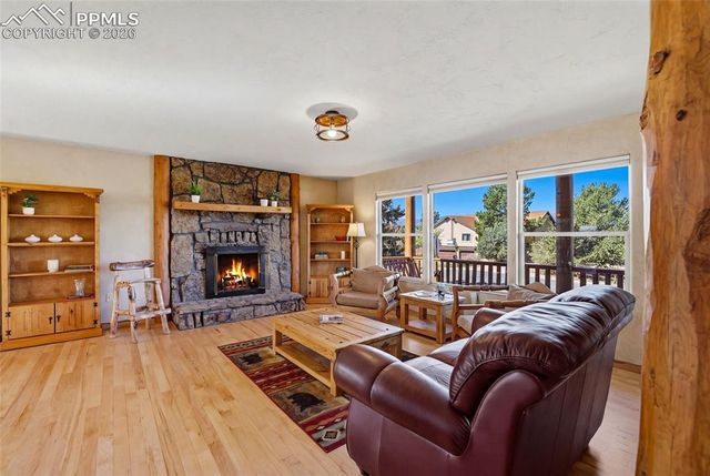 4955 Diamond Drive, Colorado Springs, CO 80918