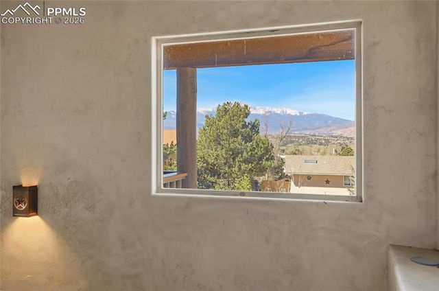 4955 Diamond Drive, Colorado Springs, CO 80918