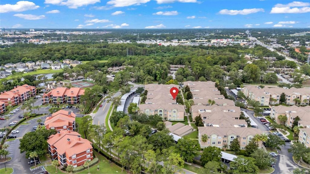 Image 37 of property listing at 4897 CYPRESS WOODS DRIVE 6303, Orlando, FL 32811