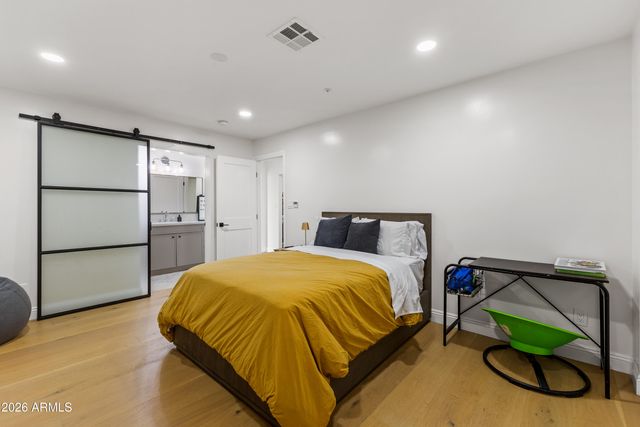 5614 N 75TH Place, Scottsdale, AZ 85250