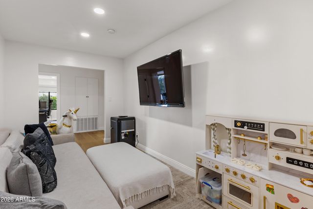 5614 N 75TH Place, Scottsdale, AZ 85250