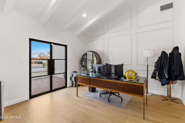 5614 N 75TH Place, Scottsdale, AZ 85250