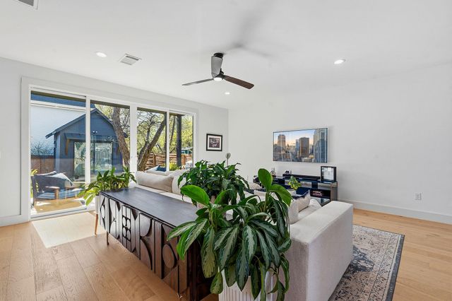 4313 Jinx Ave 1, Austin, TX 78745