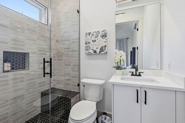 4313 Jinx Ave 1, Austin, TX 78745