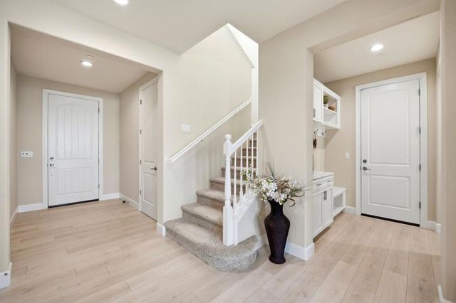 1196 Wildrose Drive, Hollister, CA 95023