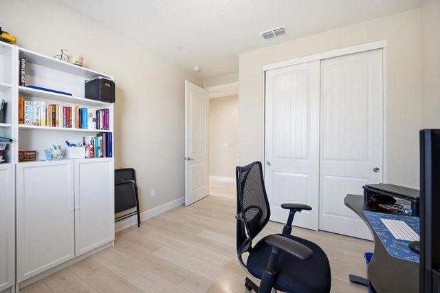 1196 Wildrose Drive, Hollister, CA 95023