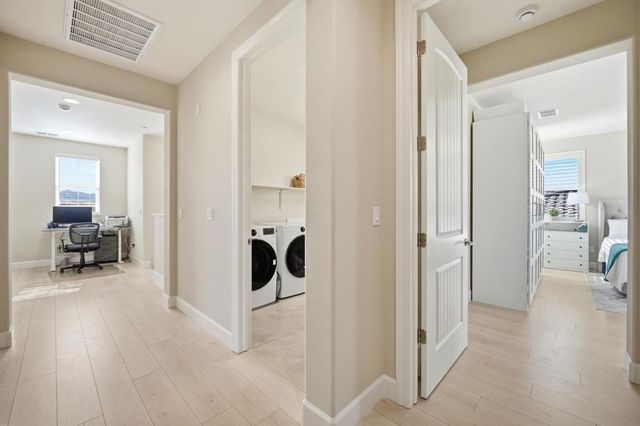 1196 Wildrose Drive, Hollister, CA 95023