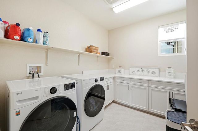 1196 Wildrose Drive, Hollister, CA 95023