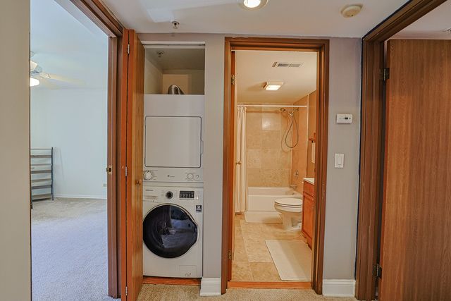 1520 N River West Court 3B, Mount Prospect, IL 60056