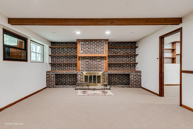308 Pacific Drive, Bolingbrook, IL 60440