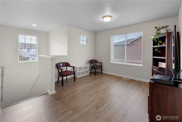 13813 67th Avenue E, Puyallup, WA 98373