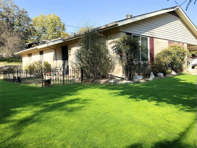 1818 Boot Hill Road, Granbury, TX 76049